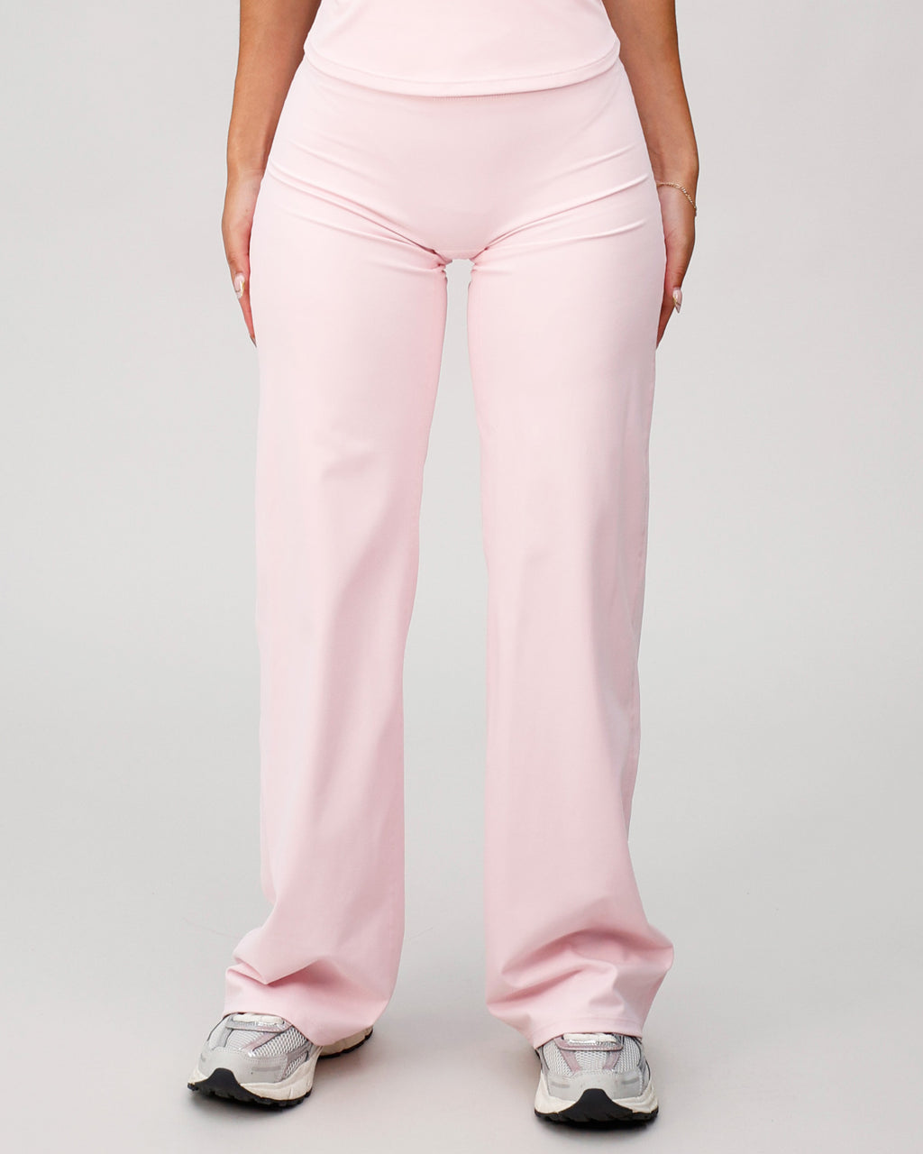Form Wide Leg Pants - Short Soft Pink