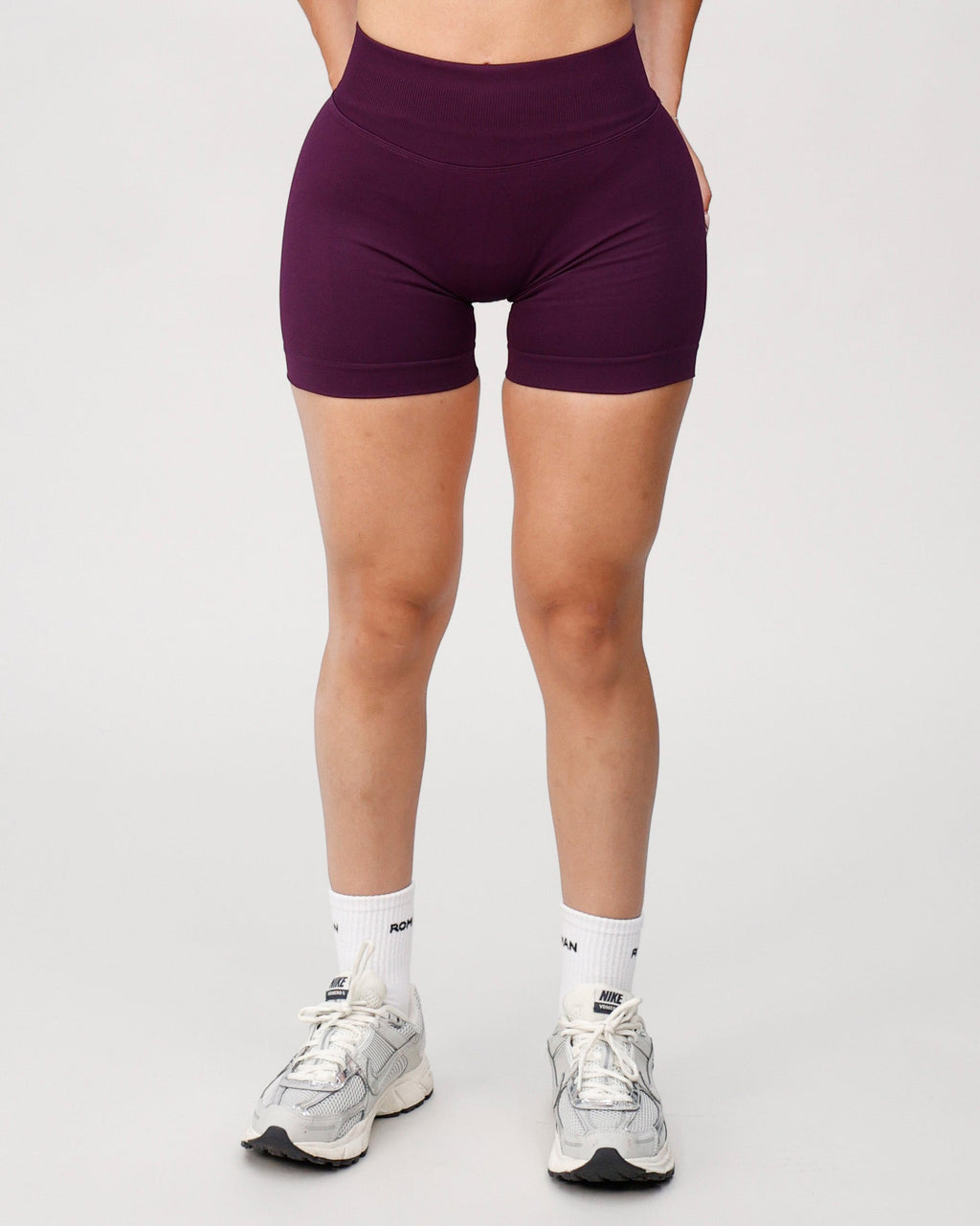 Stone Shorts 4.5" Grape